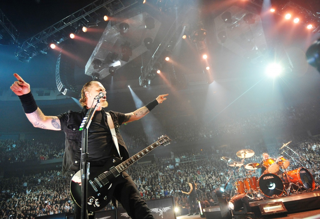 metallica-117_24720555.jpg